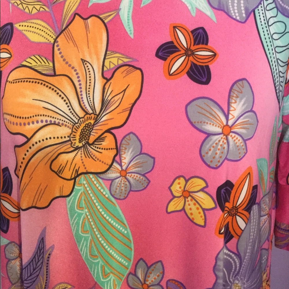 ❌DONATED❌Pink Floral Short Flutter Sleeve Round Neck Dress - Picture 6 of 9